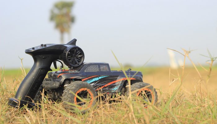 remote-control-6004687_1280